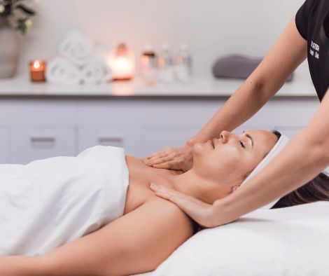 Itchy Dry Skin In Perimenopause and Menopause